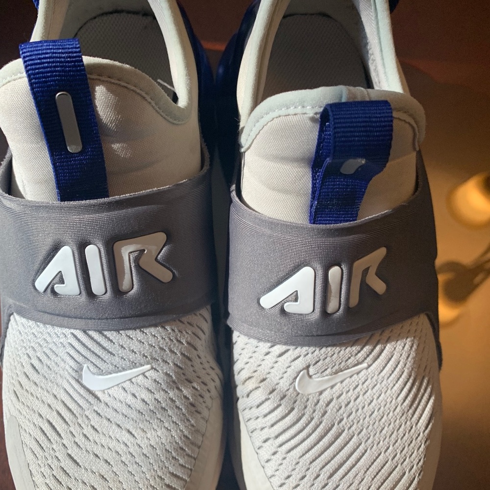 Nike Air max 270 size 5